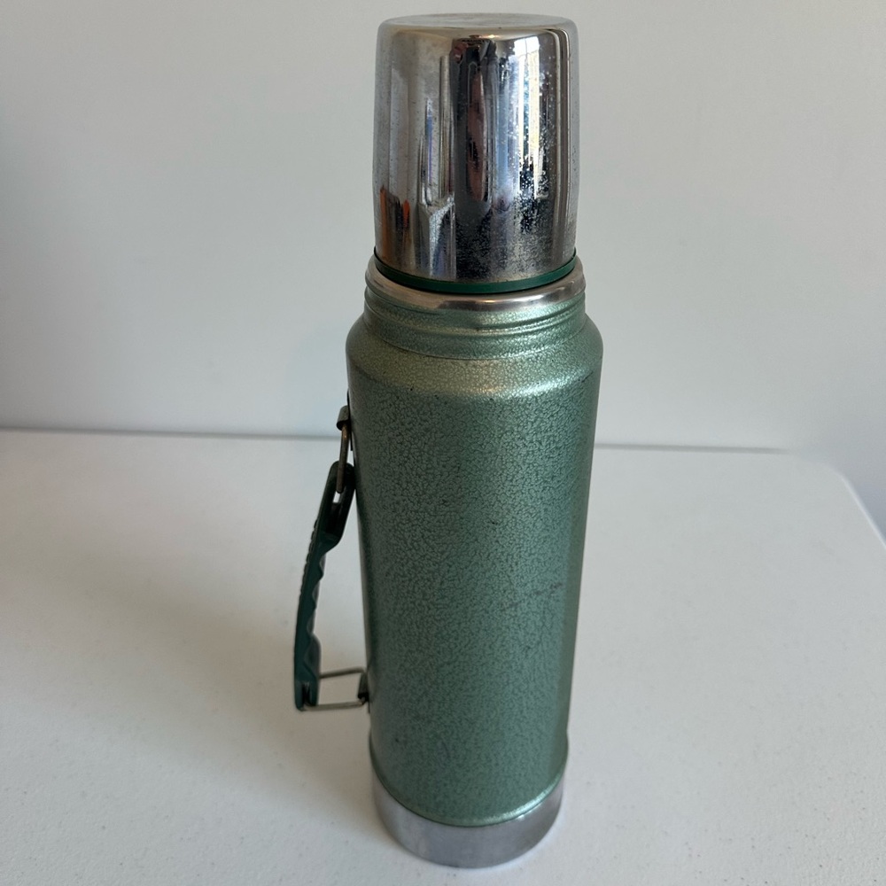 Vintage Aladdin Stanley Green‎ Quart Size Thermos - Picture 2 of 10